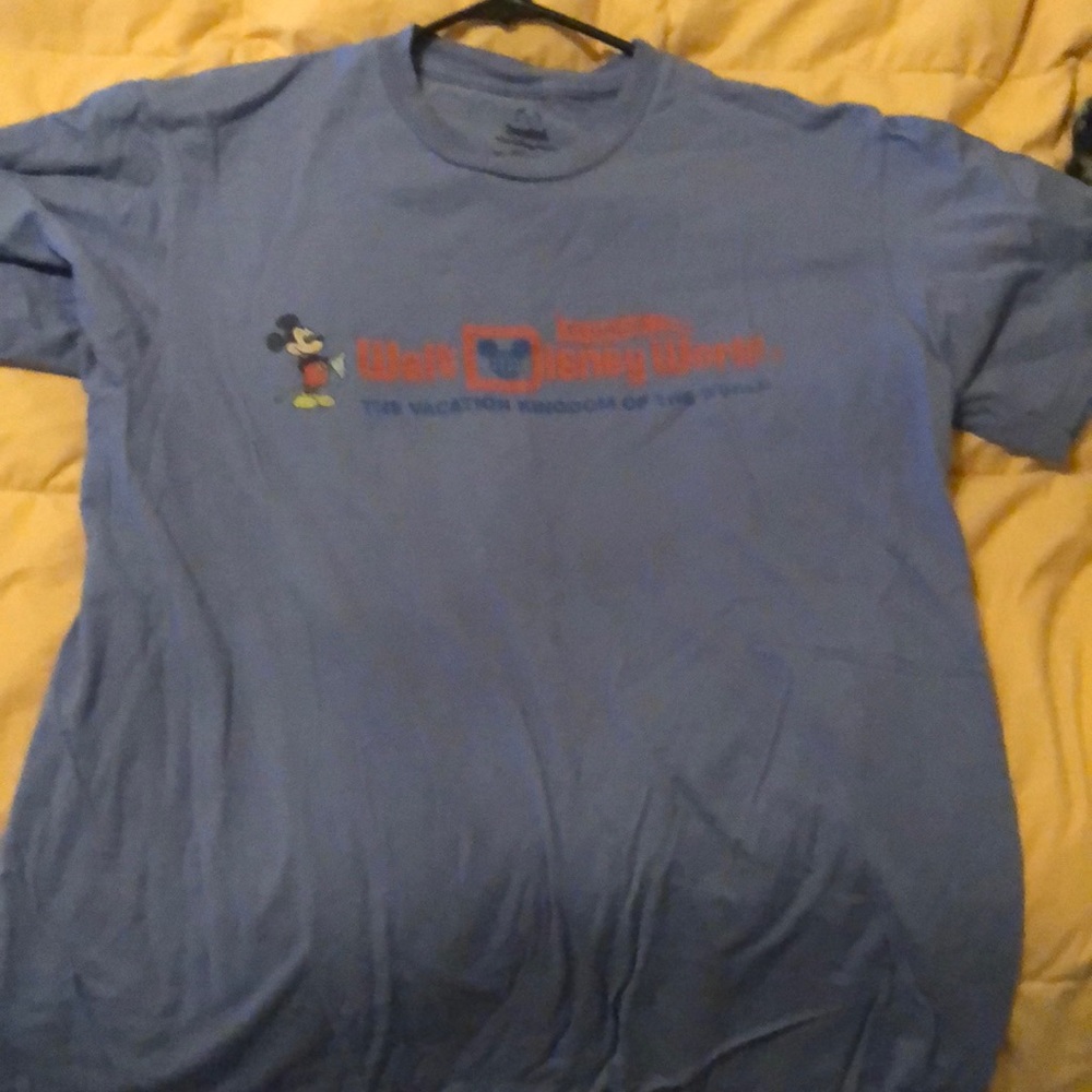 Disney vintage Walt Disney World shirt